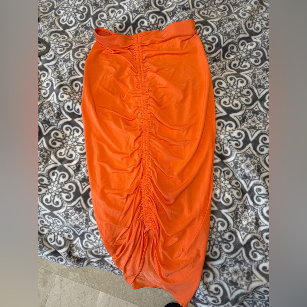 H&M mesh bright orange scrunch skirt